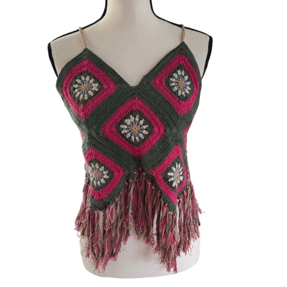 Earthbound Trading Co Crochet Fringe Halter Festival Top Sz L Coachella